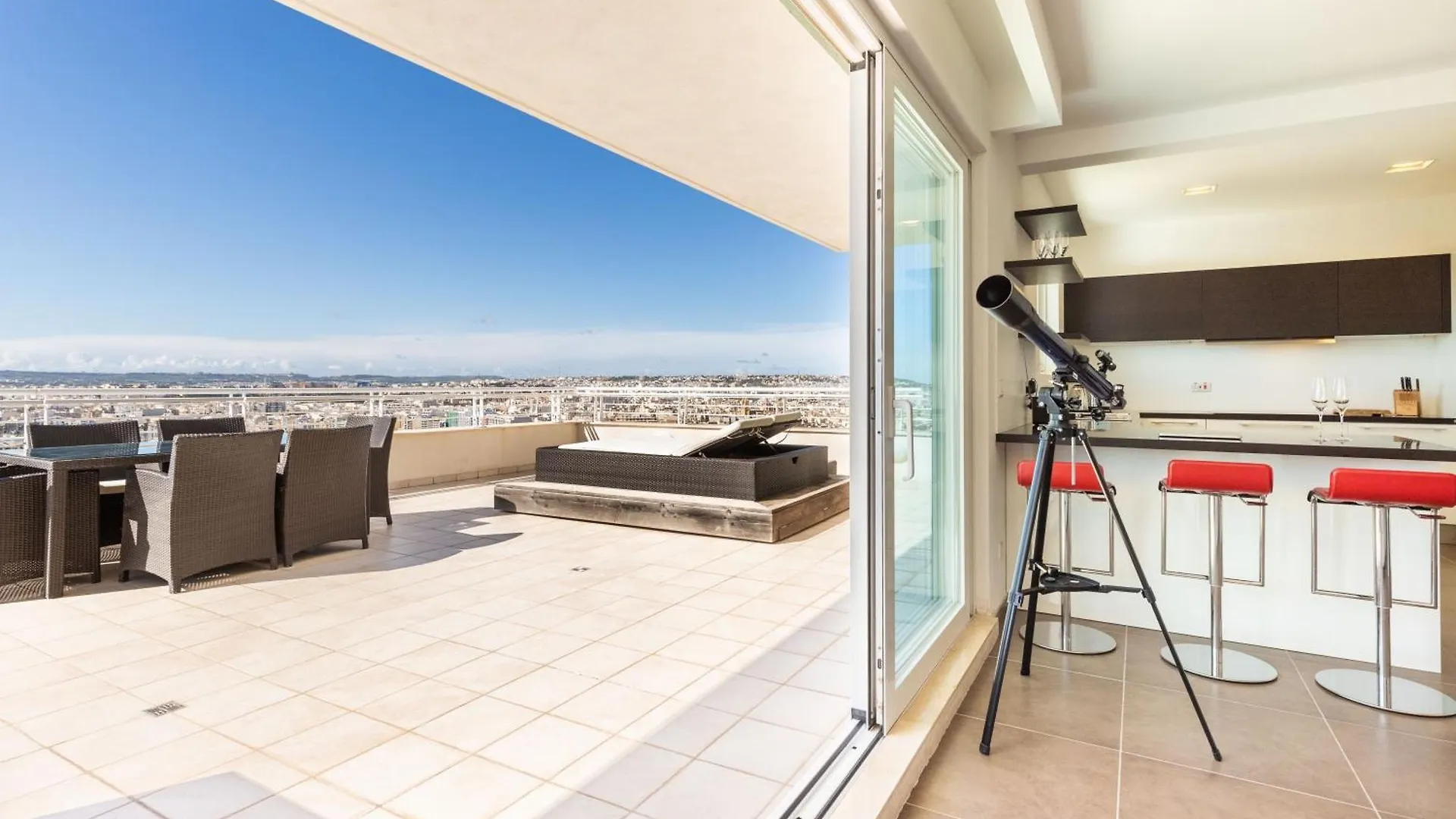 Malta - Best Panoramic Penthouse Sliema 0*,  Malta