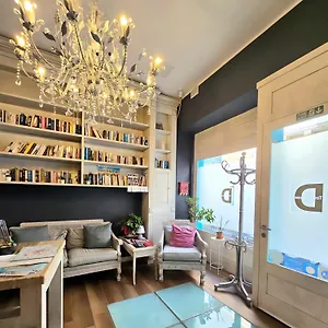 D Townhouse Hotel